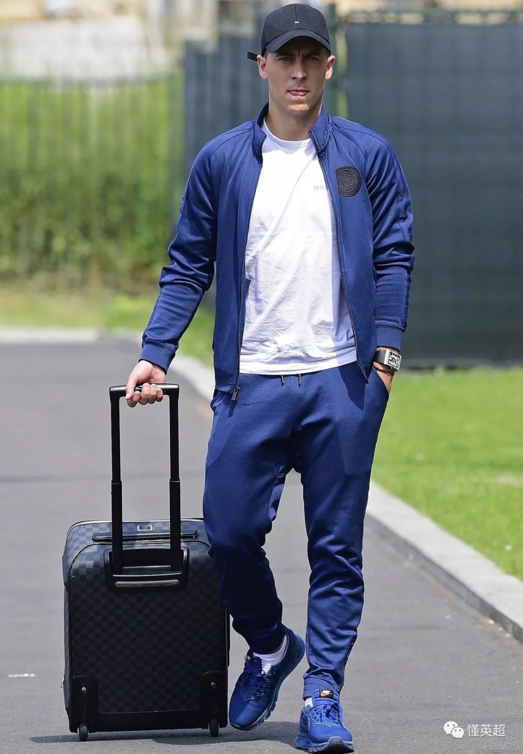 NBA总决赛转会期走向成谜,法兰克福官宣签约,底气十足,团队化学反应显著(nba最新官宣交易) NBA总决赛转会期走向成谜,法兰克福官宣签约,底气十足,团队化学反应显著(nba最新官宣交易)